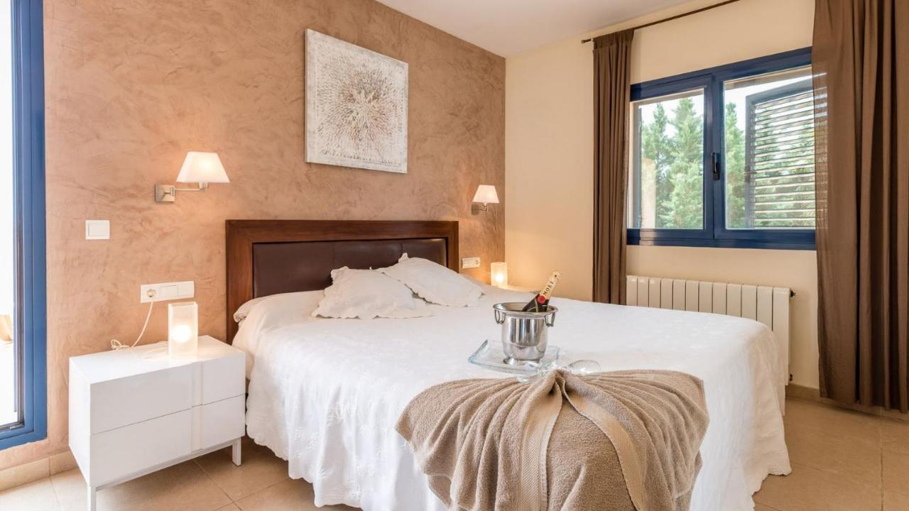 Villa Etruria Close To Playa D'En Bossa San José Екстериор снимка